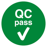 Qualitätskennzeichen QC pass mit Haken Grün Rund